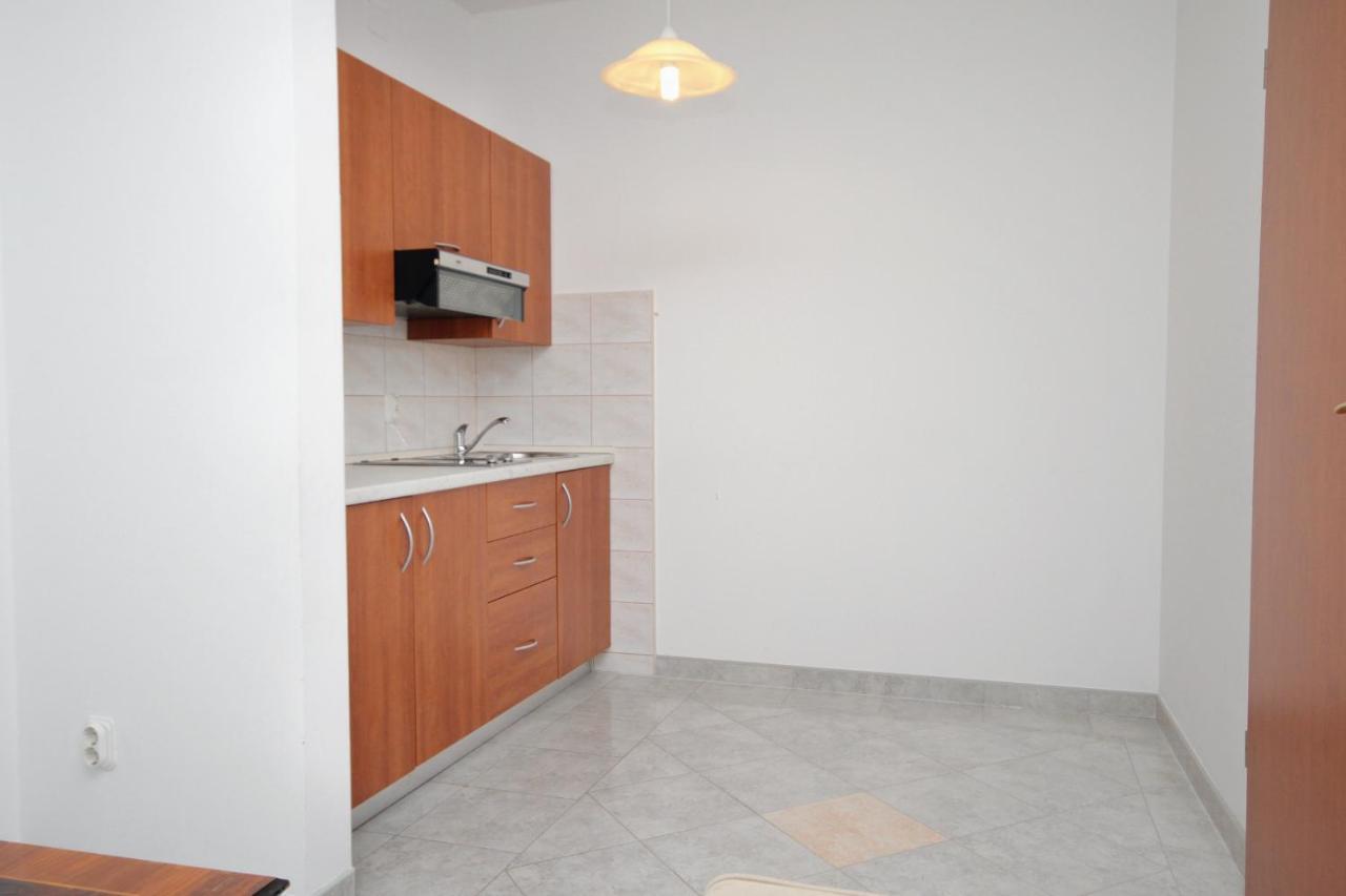 Apartments And Rooms With Parking Space Njivice, Krk - 5458 Extérieur photo
